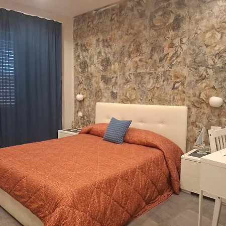 La Grotta 3*